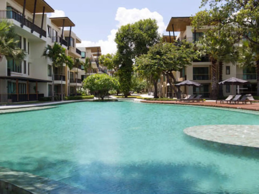 Chilling at Condo Baan Sansuk