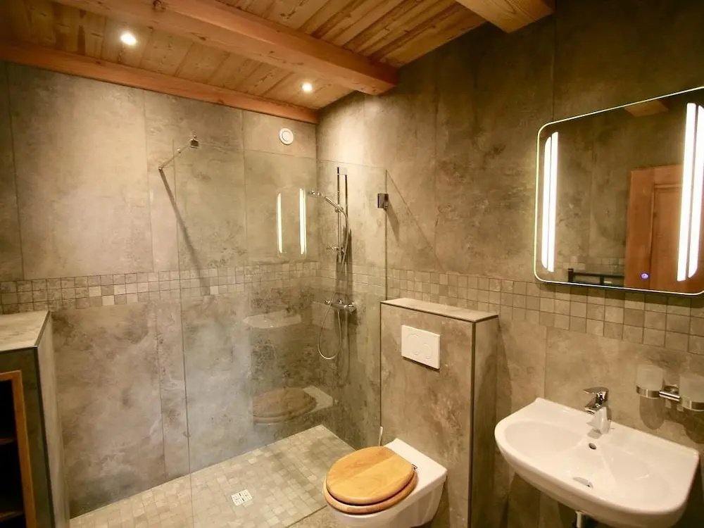 Chalet Carnauba - Alpine Descents