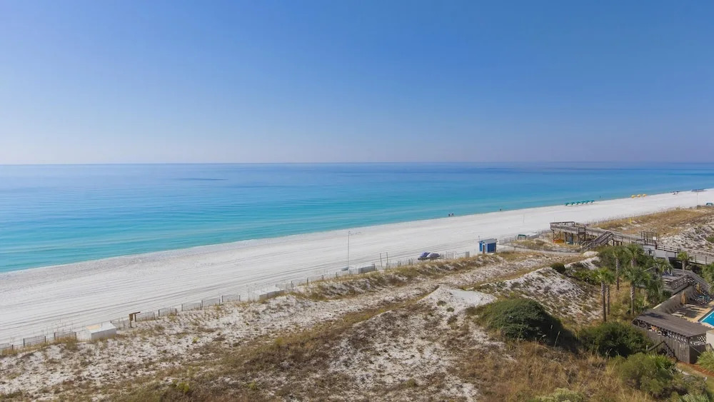 Beachside Two 4213 - flr1 - Efficiency - (4)