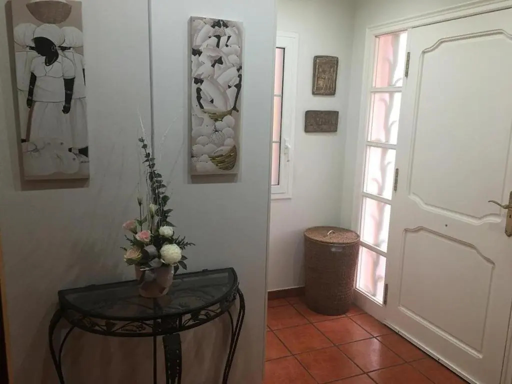 Vama House