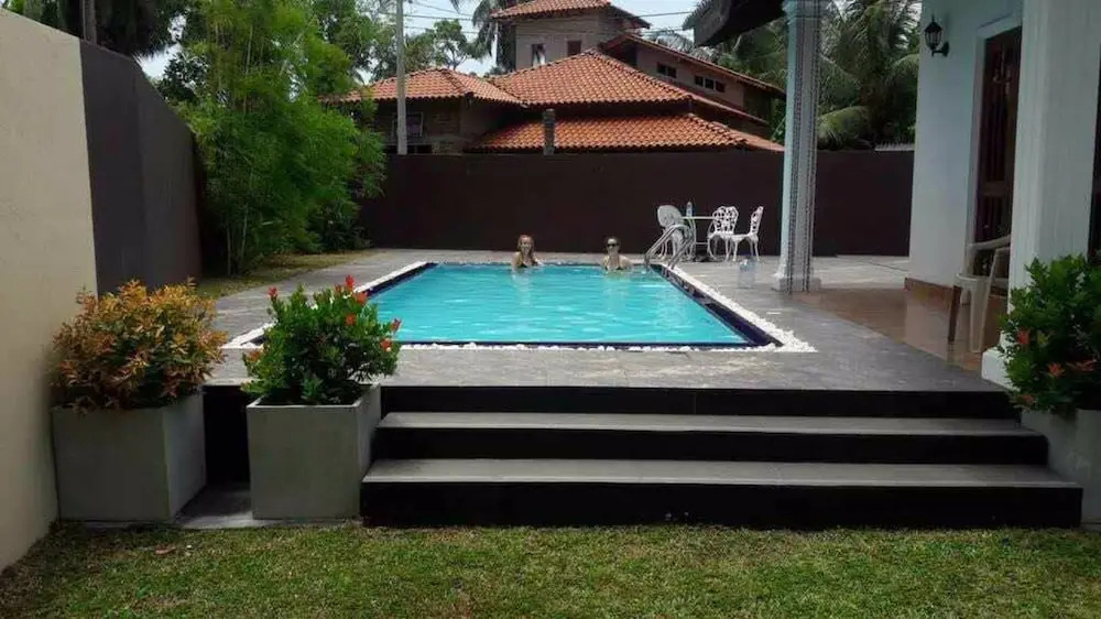 51 Bungalow