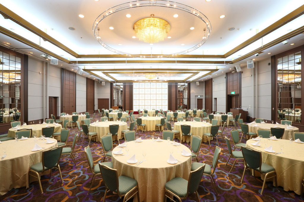 Shin Osaka Esaka Tokyu REI Hotel