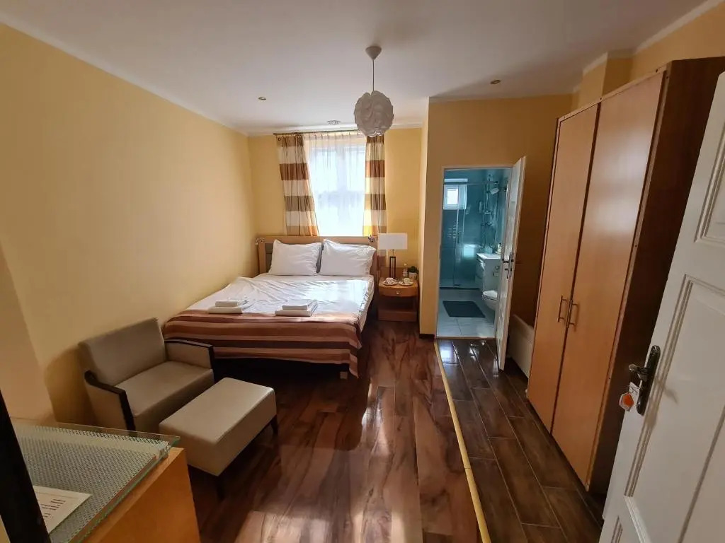 Jagiellonska 3 ApartHotel - Duze przestronne pokoje, centrum miasta, szybkie WiFi