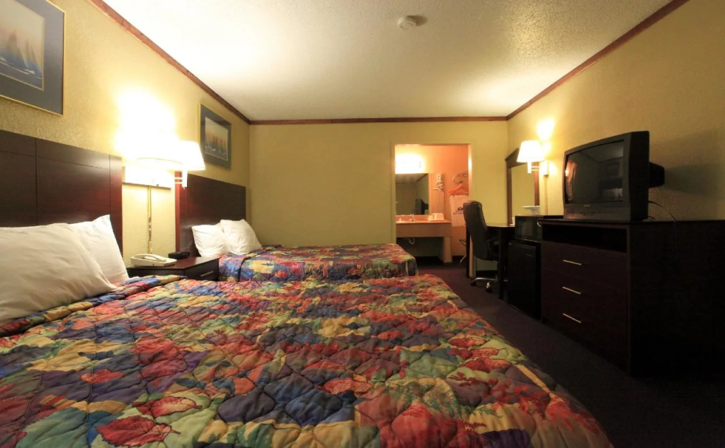 Americas Best Value Inn Newton
