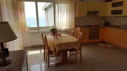 Marin Apartments