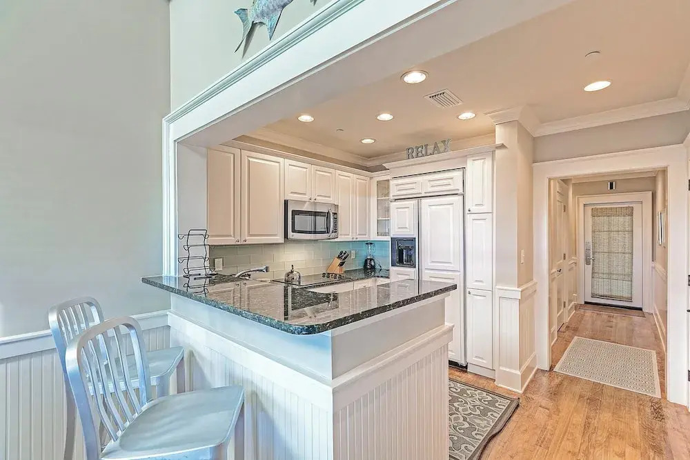 Watercolor - Park District 1-Bedroom Condos by 360 Blue
