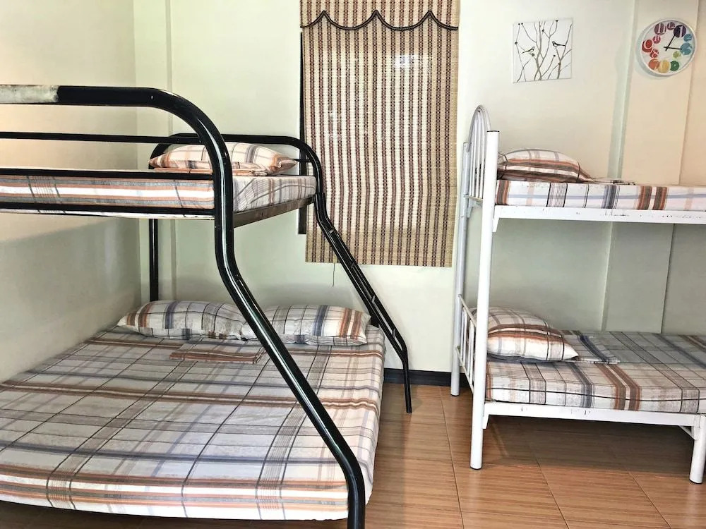 Jenmac's Resort