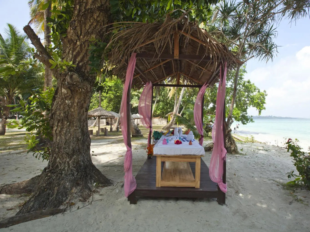 Symphony Palms Beach Resort And Spa