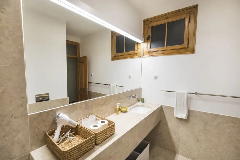 Rustic Flat at Lisbon's Heart