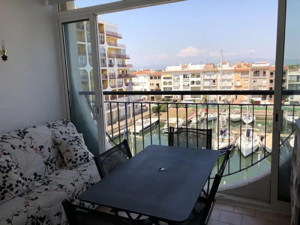 Apartamento Inmobahia - BI - 67