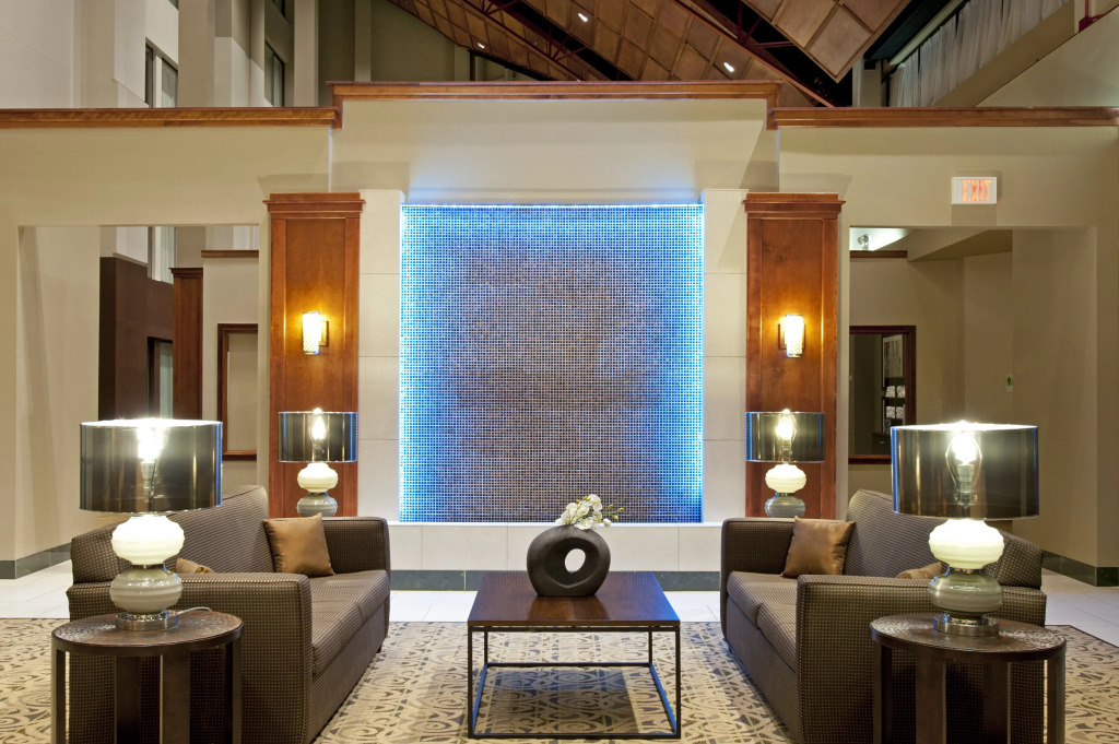 Holiday Inn Itasca - Woodfield Area