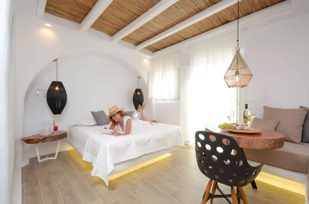 Naxos Island Escape Suites
