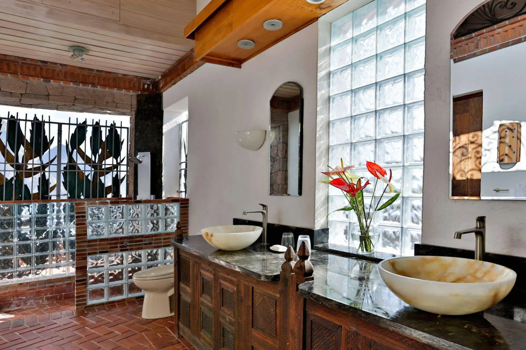 Caille Blanc Villa & Hotel - Adults Only