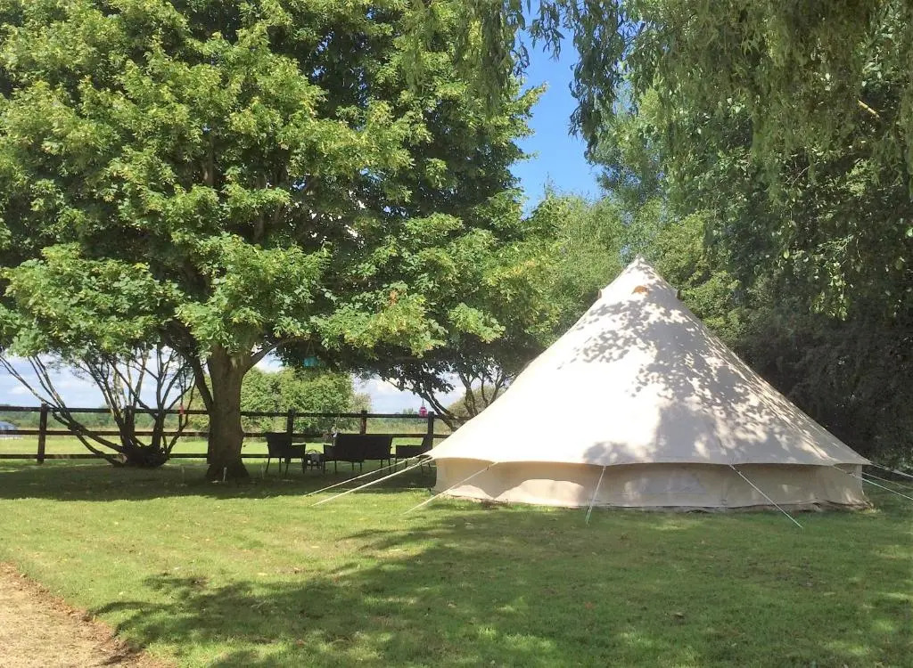 Oxford Riverside Glamping