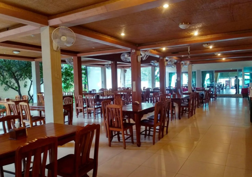 Coconut Beach Resort, Koh Chang