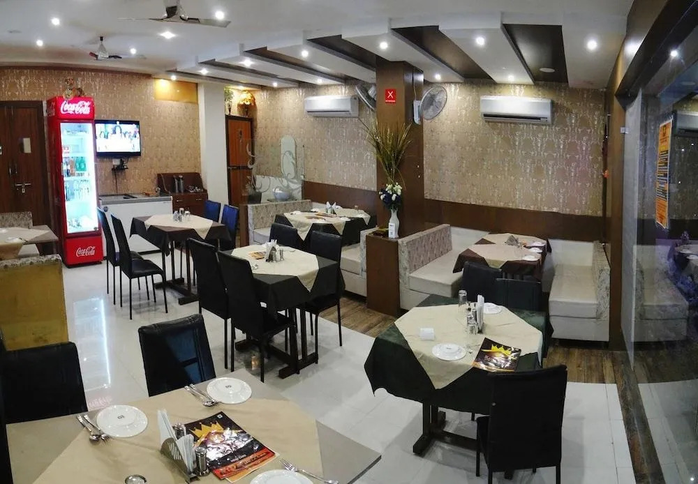 Hotel Kamad Giri