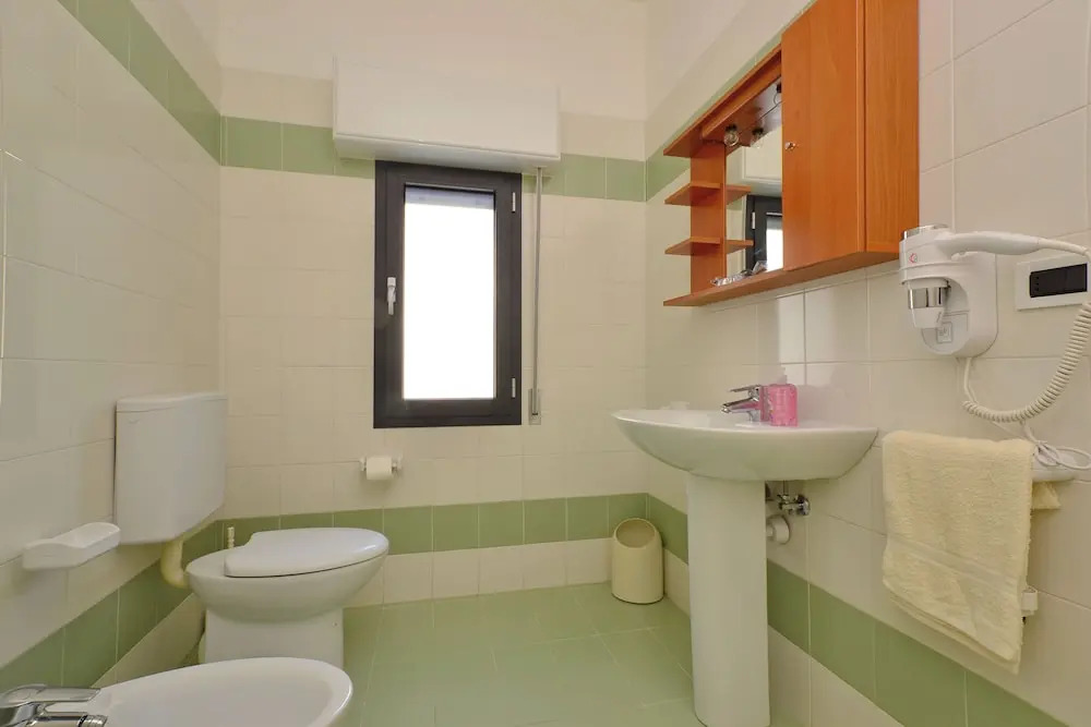 Quiet Flat With Balcony