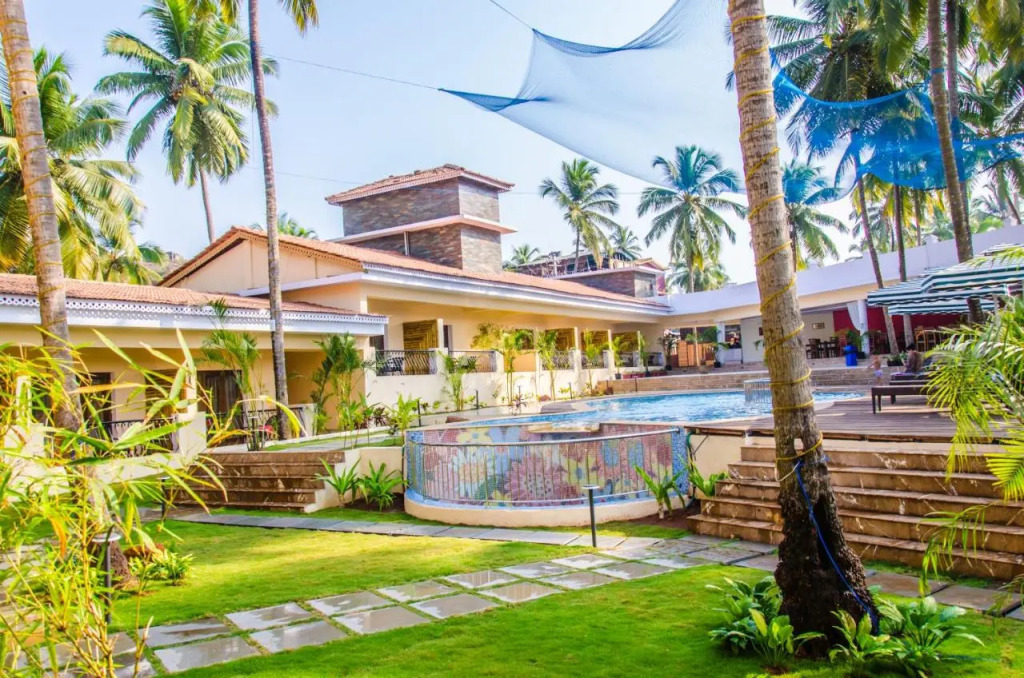 Sol Fiesta by Himalya
