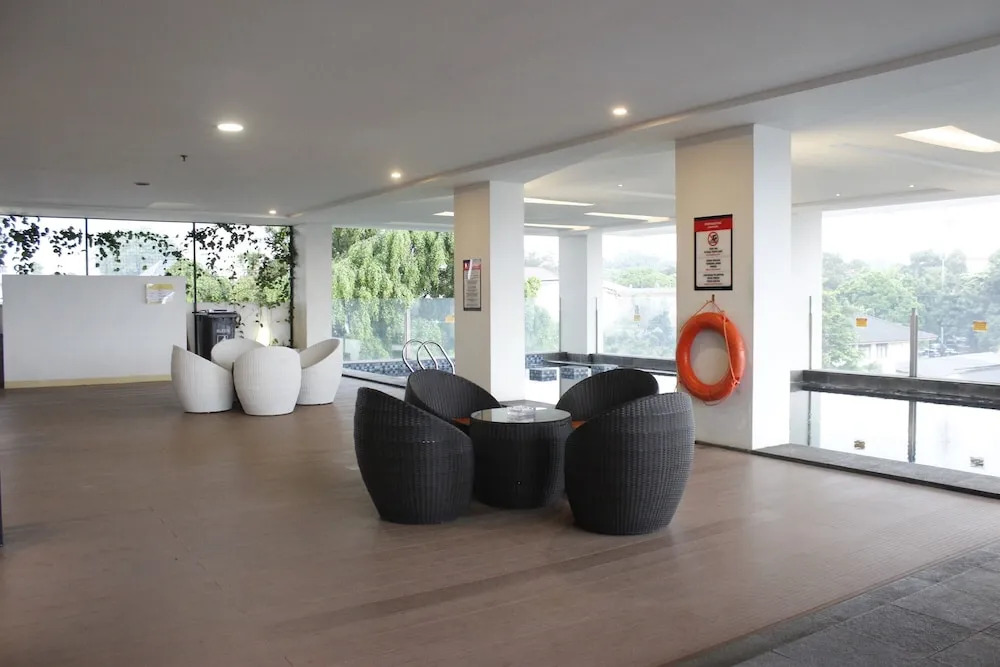 1BR Apartment at Tamansari Tera near Balai Kota Bandung By Travelio