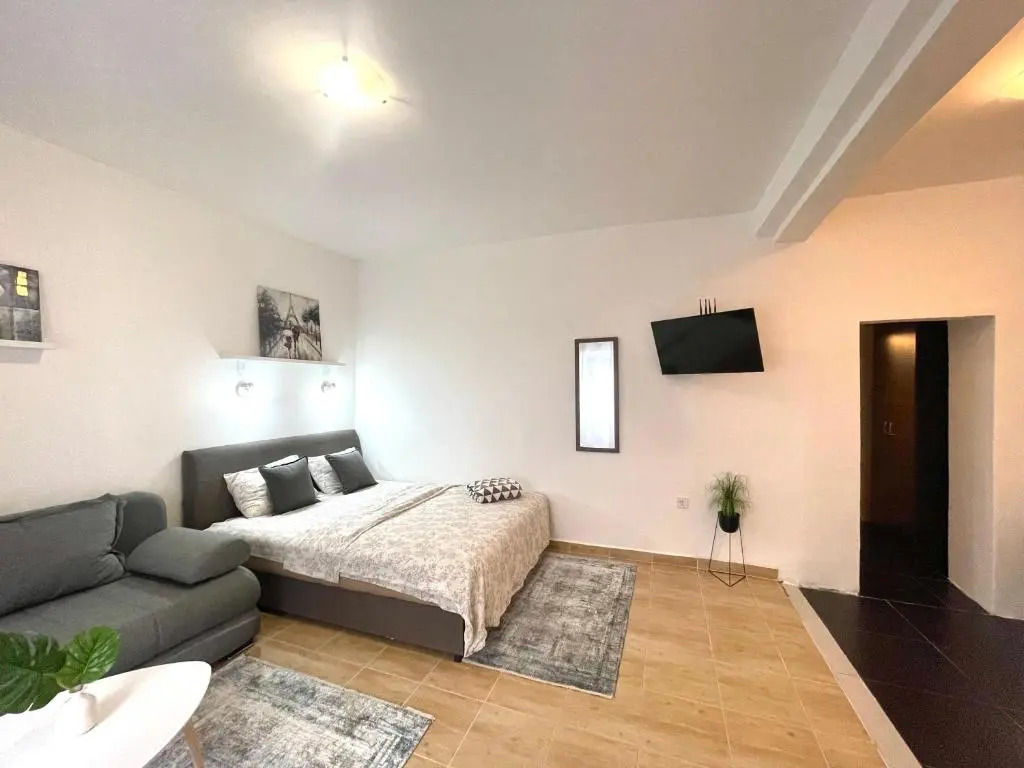 Apartments Pribilovic