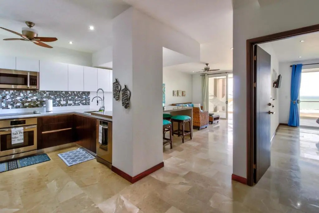 Breakwater Point 602