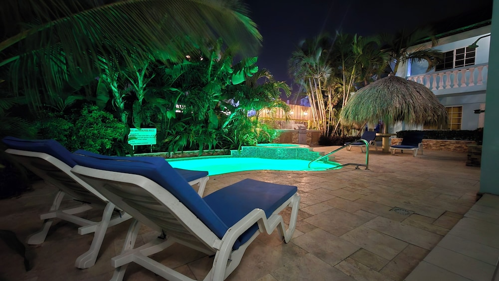 Adorable 1-bedroom Apartment 3 km From Eagle Beach