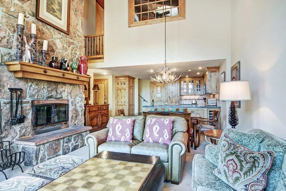 3 BR Condo at The Lodge at Vail w/ Pool, Hot Tub by RedAwning - Save 20% on 7+ Nights!