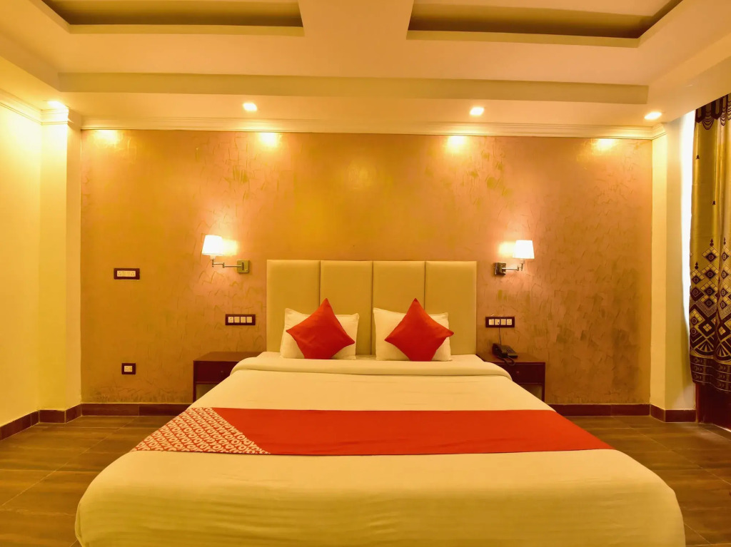 OYO 18717 Green Tara Guest House