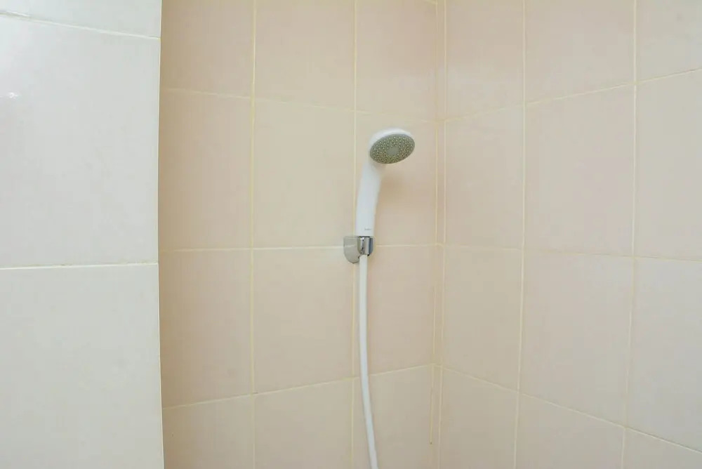 Cozy and Modern 3BR Apartment at Gading Greenhill