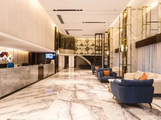 Borrman Hotel Yunfu Xinxing County Bus Station