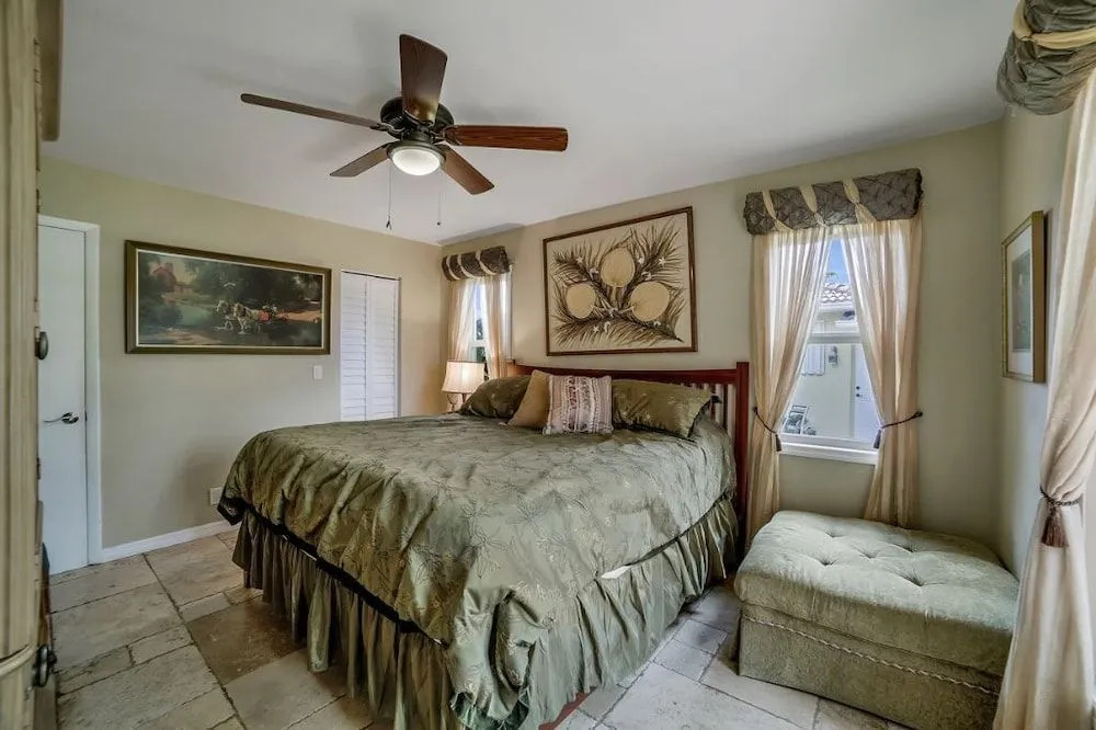 Rose Home #61899
