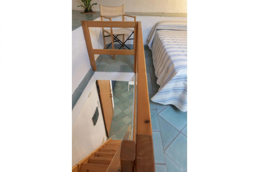 The apartment has one bedroom with bathroom and another small mezzanine room with a small bathroom,-CONCADA L11