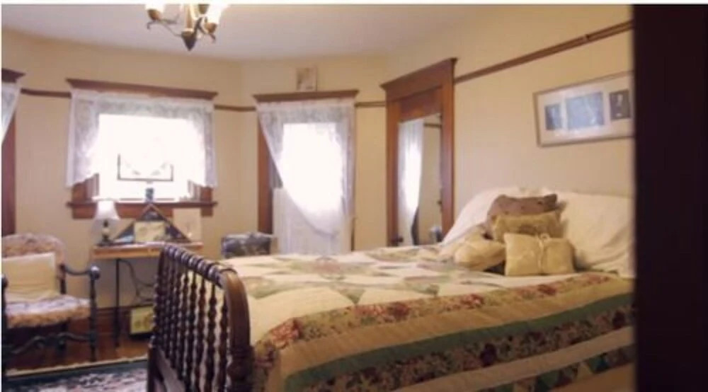 Victorian Lace Bed & Breakfast