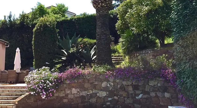 Villa Bougainvillea
