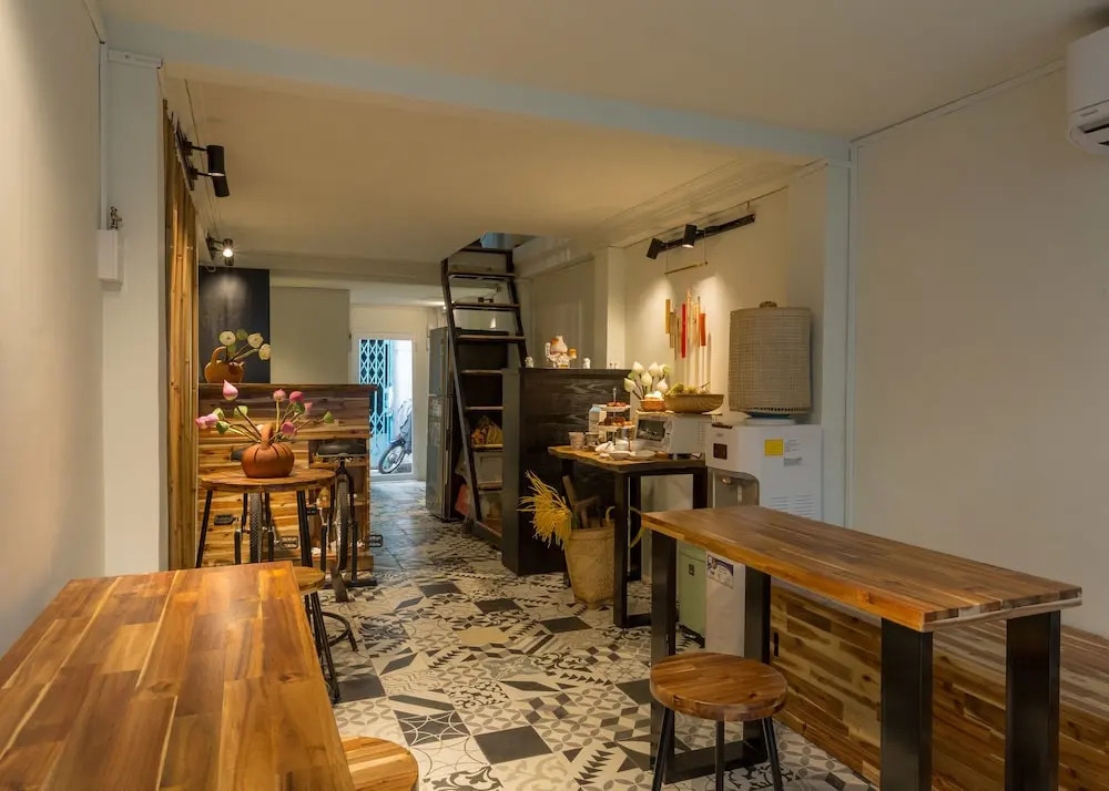 Rice Hostel & Cafe - Adults Only