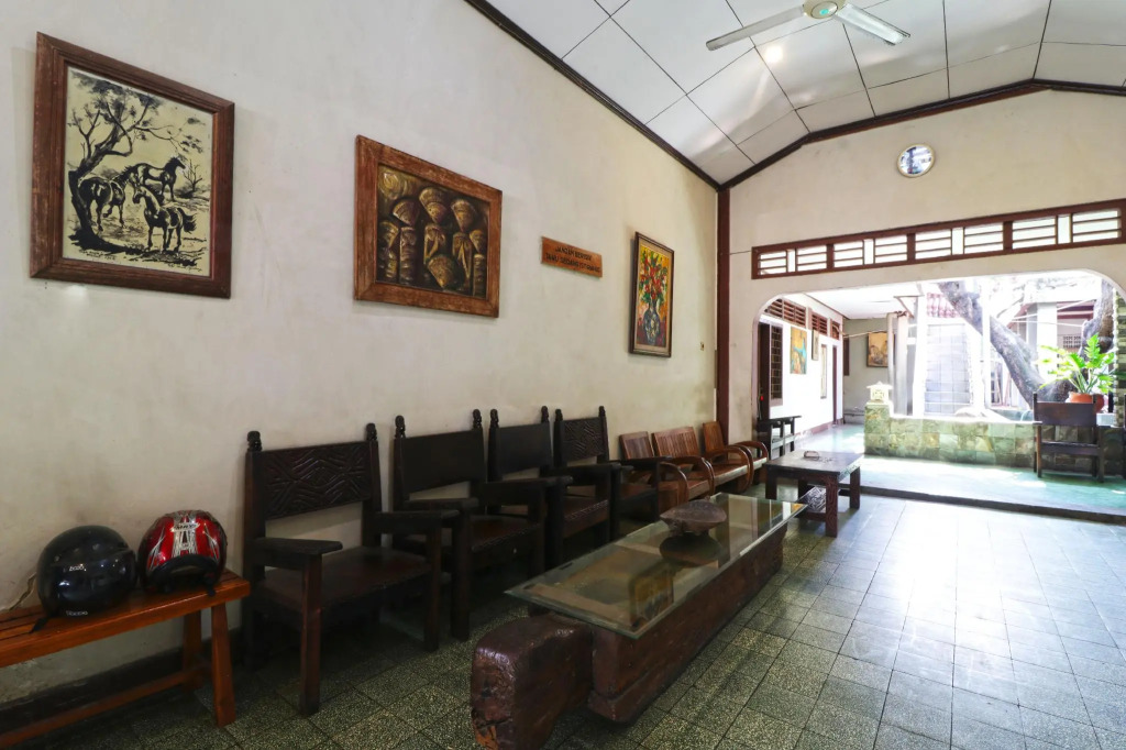 Borneo Hostel