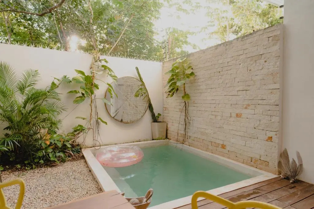 Villa Ujo 100 mb WiFi 2 Private Pools
