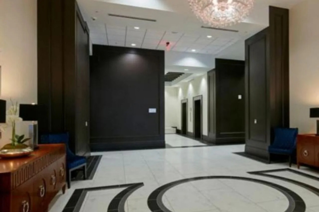 Embassy Suites Louisville Downtown