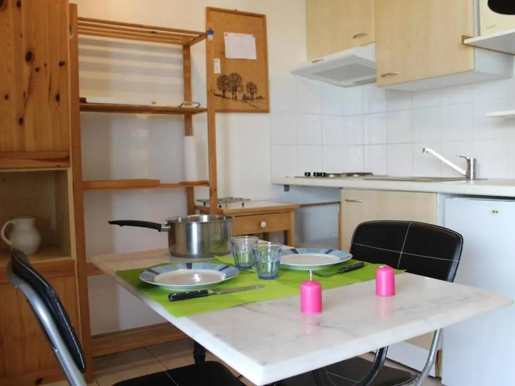 Appartement La Rochelle, 1 pièce, 2 personnes - FR-1-246-31