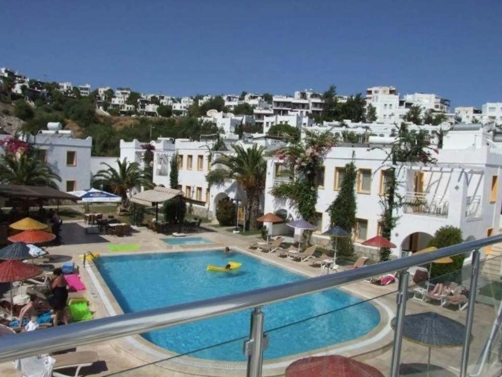 Paradise Apart Hotel