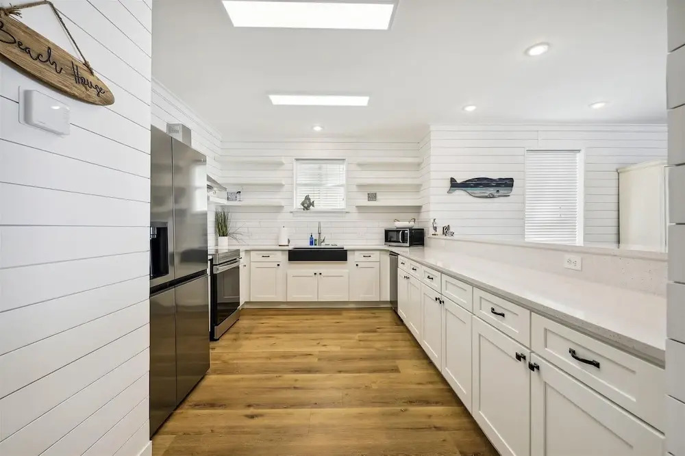 Just Beachy - 5 Bedroom Beach Front Home! Sleeps 20 Home by RedAwning