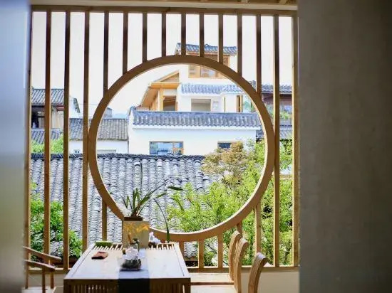 Yinian Huakai Homestay (Chongzhou Jiezi Ancient Town)