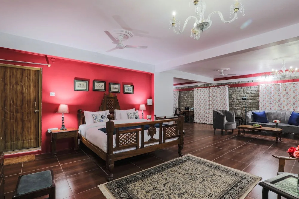 Seclude Nahan, Bantony Cottage