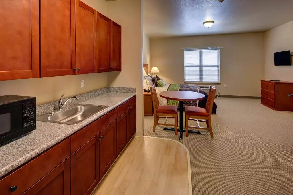 Clarion Hotel & Suites Williston
