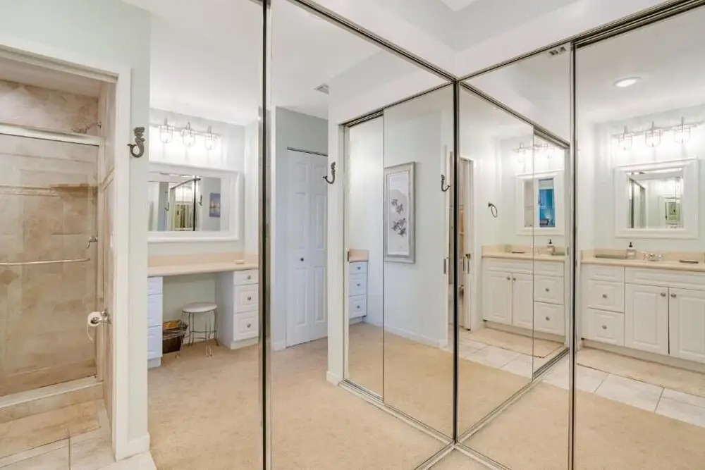 Coastal Lakehouse Condo on Siesta Key Public Beach