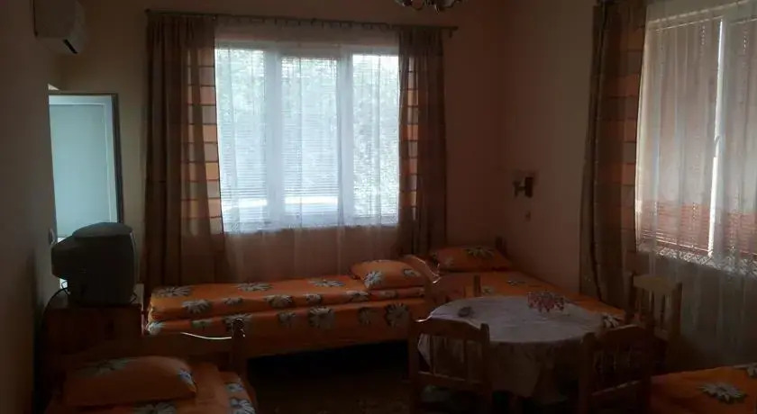 Guest House Nadejda