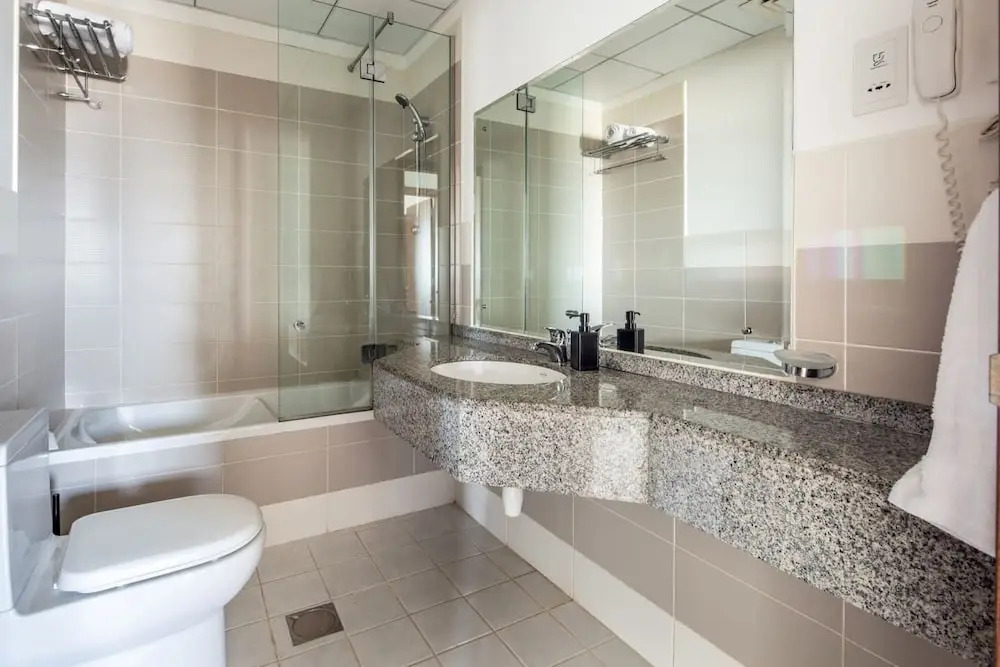 Outstanding 2BR in Serene JVT Neighborhood!