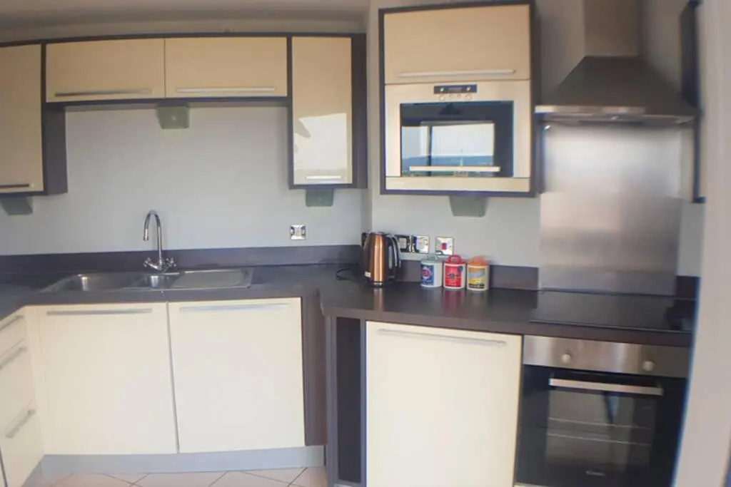 Catchpole Stays - Marconi Plaza- a 2 bed, 2 bathroom apartment with city views in the heart of Chelmsford
