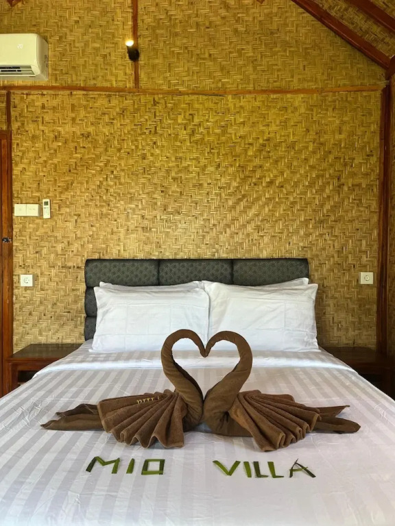 Mio Villa Tomang Omang Lombok