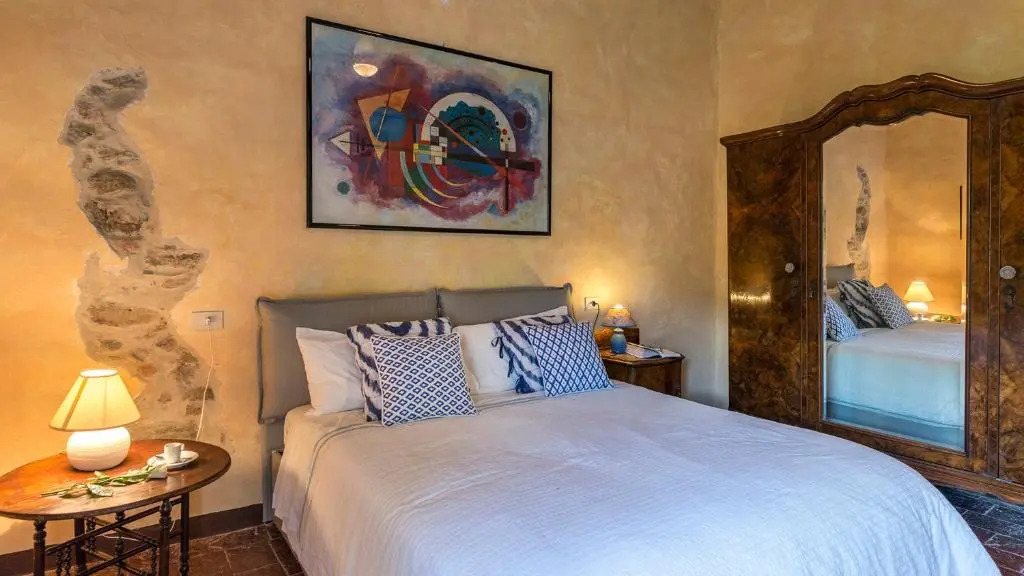 Campodalto 8, Emma Villas